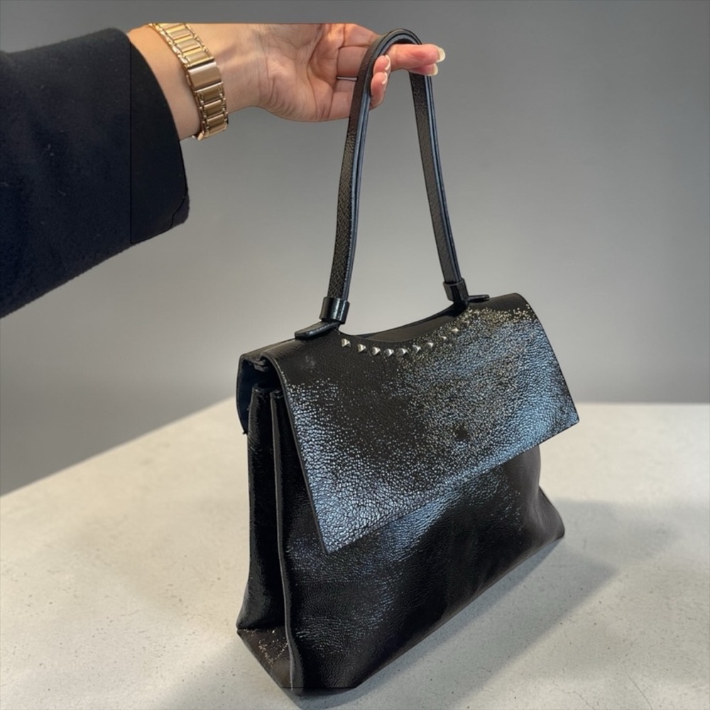 Lia Numa Vintage Genuine Black Italian Leather Handbag Flap Closure